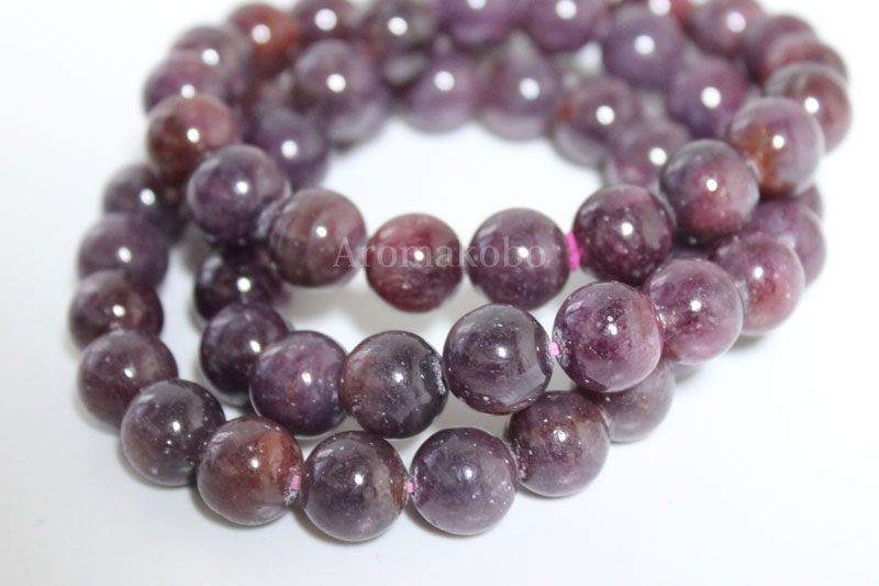 天然石ビーズのルビー