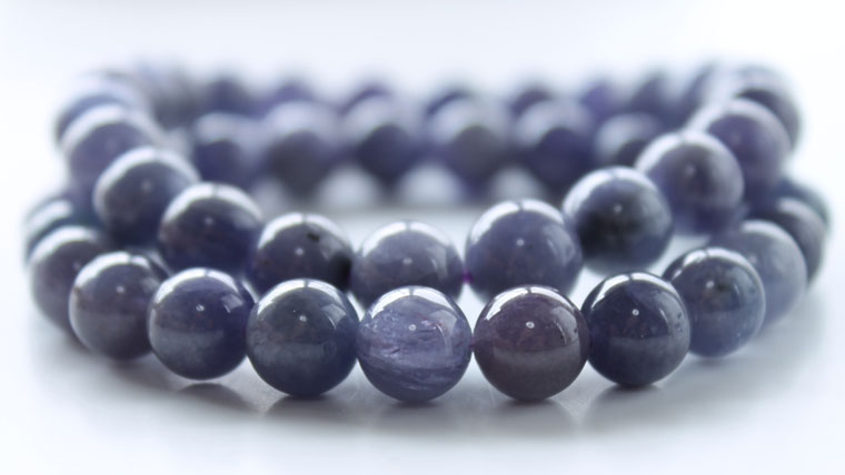 天然石ビーズのタンザナイト